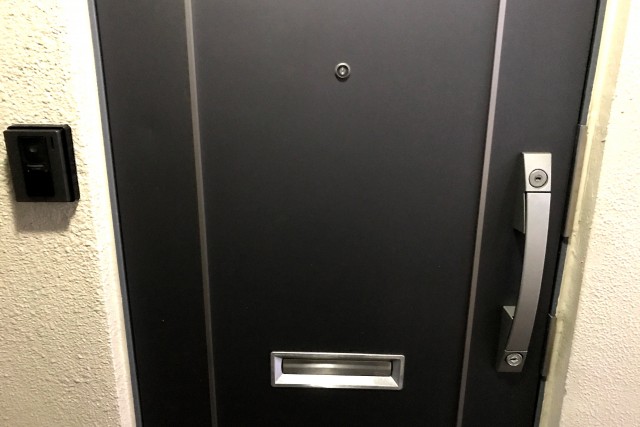 コーポ麹町 (12)玄関