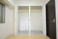 三軒茶屋パーク・ホームズ 洋室2