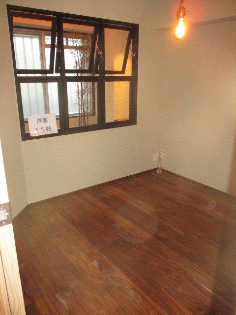ハウス下馬 洋室5.5