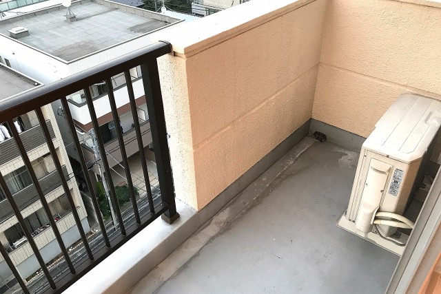 マンション市ヶ谷 (95)バルコニー
