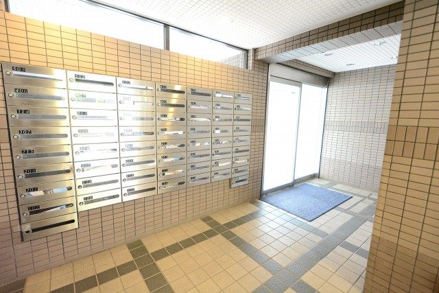 ライオンズマンション渋谷本町111(7) エントランス