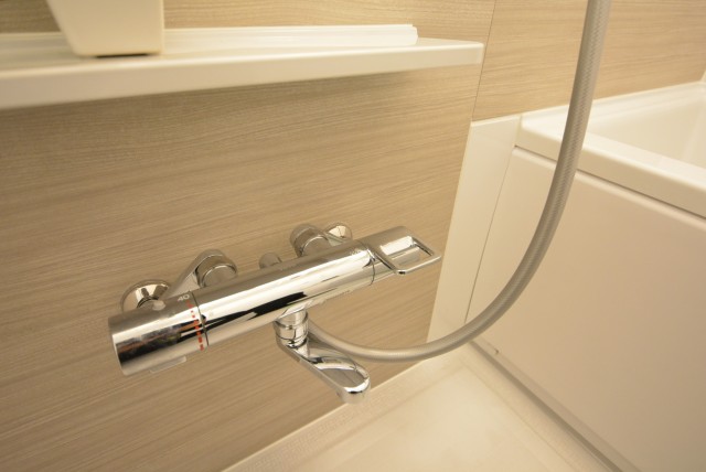 ファミール築地 浴室