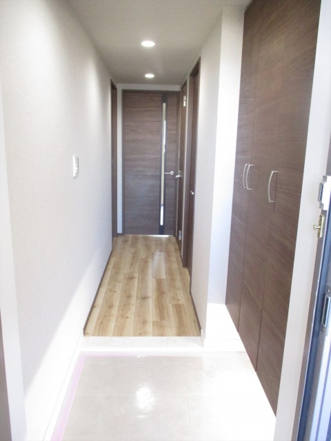 三軒茶屋パークホームズ 玄関