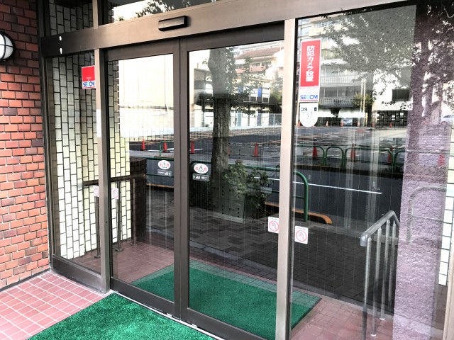 コーポ麹町 (4)エントランス