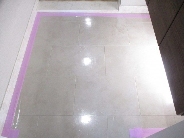 三軒茶屋パークホームズ 玄関