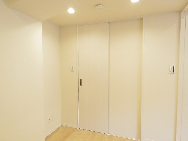 デボスハイツ　洋室