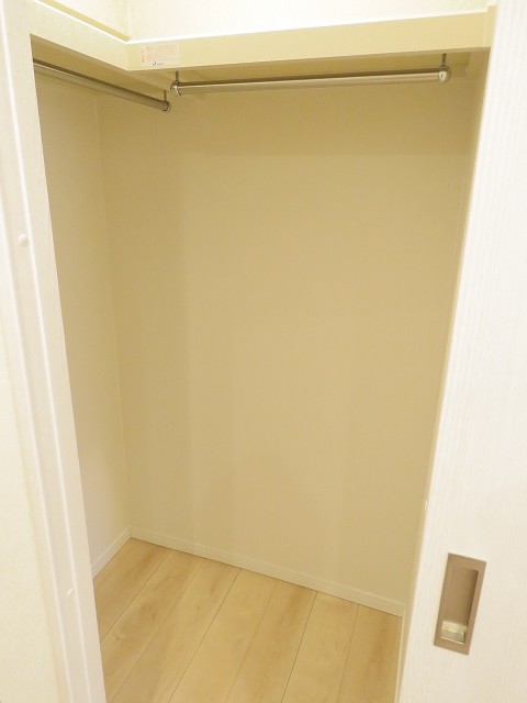 デボスハイツ　クローゼット