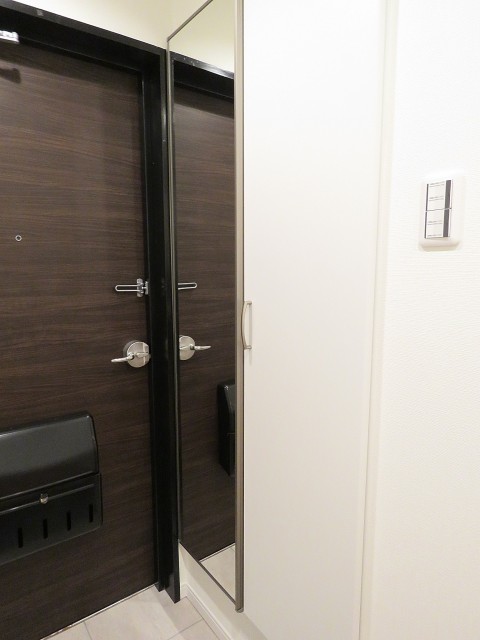 ラフィネ東銀座　シューズBOX