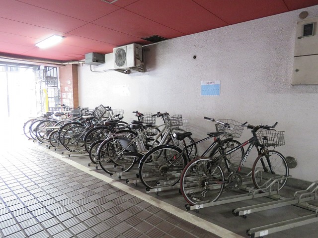 ラフィネ東銀座　駐輪場