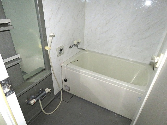 ライオンズマンション学芸大学　バスルーム