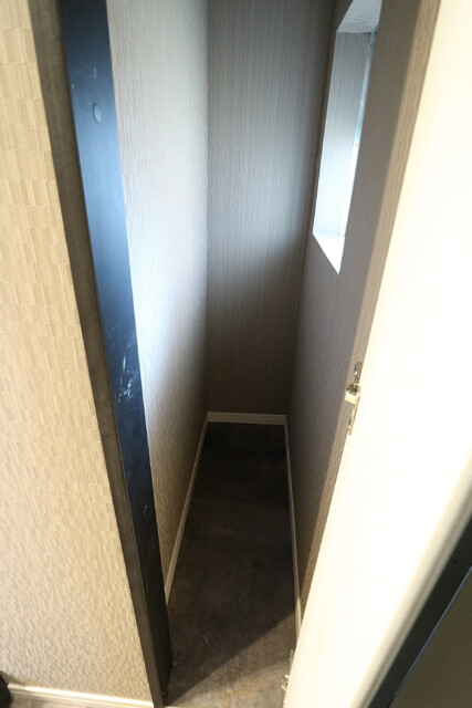 コーポ麹町　玄関 (8)