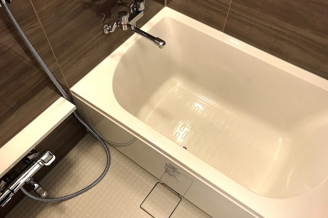 マンション市ヶ谷 (82)バス