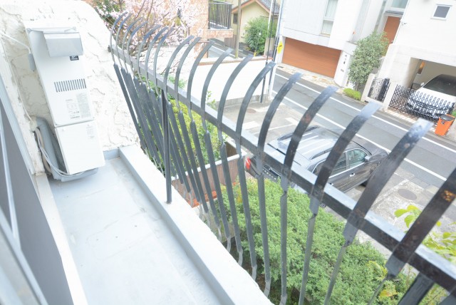 秀和目黒レジデンス バルコニー