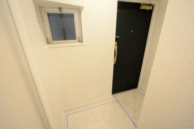 秀和目黒レジデンス 玄関