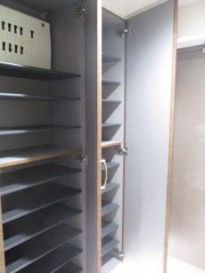 三軒茶屋パークホームズ 玄関