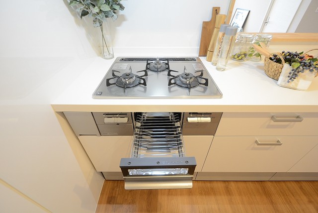 日商岩井亀戸マンション キッチン