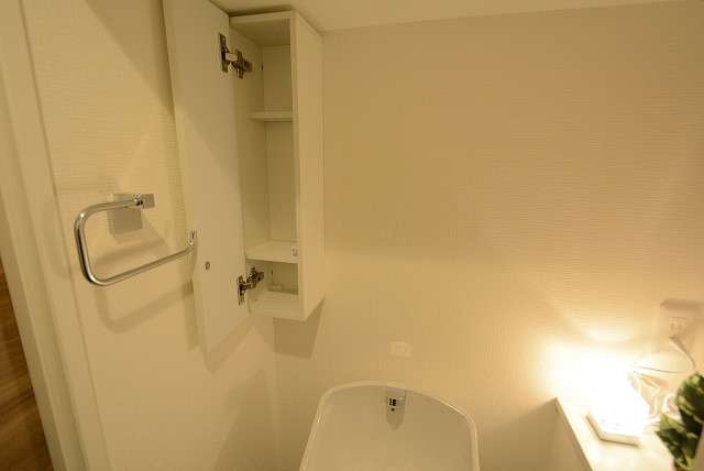 シャトレ明大前 トイレ