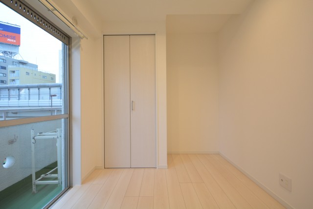 シャトレー駒沢 洋室1