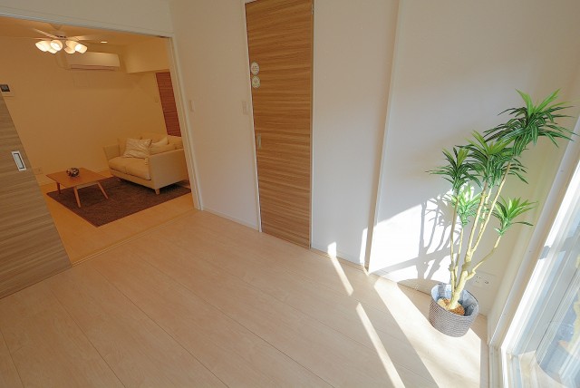 シャトレ明大前 洋室5.6