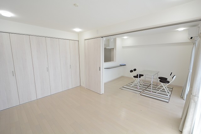 柿の木坂パレス　洋室①