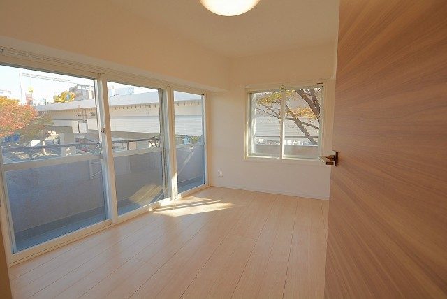 シャトレ明大前 洋室6.0 シャトレ明大前 洋室6.0