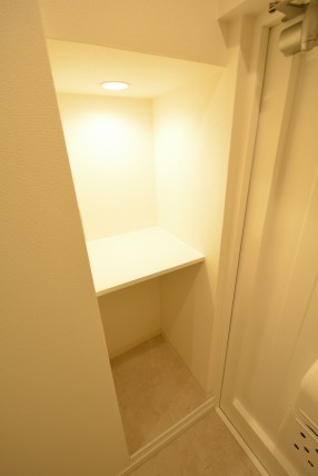 シャトレー駒沢 玄関