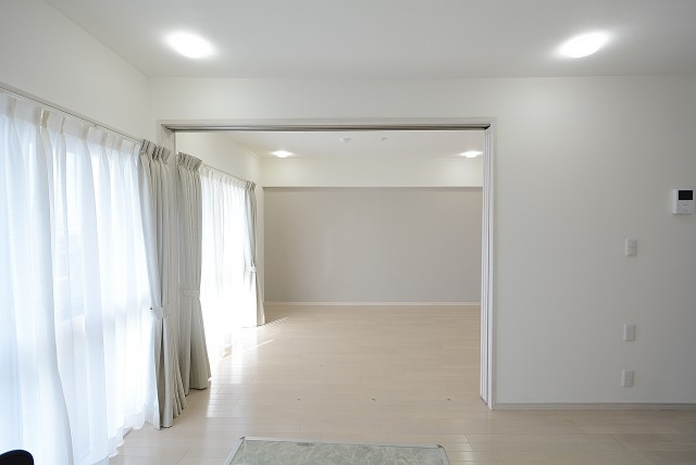 柿の木坂パレス　洋室①