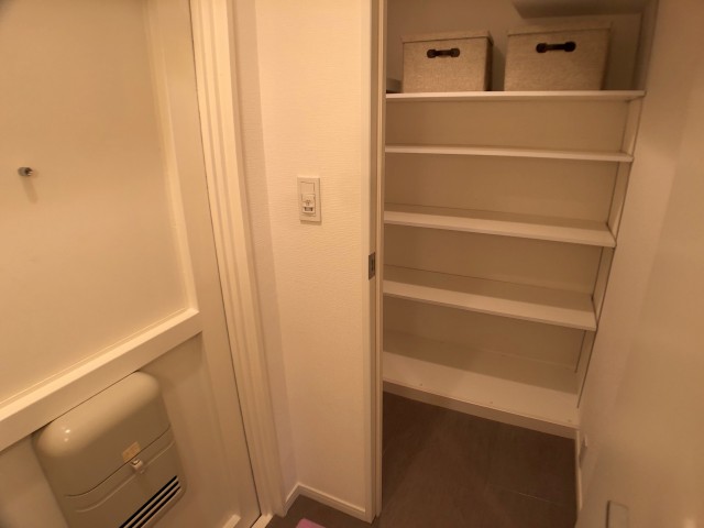 ニュー池尻マンション 玄関