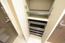 グリュック二子玉川 玄関