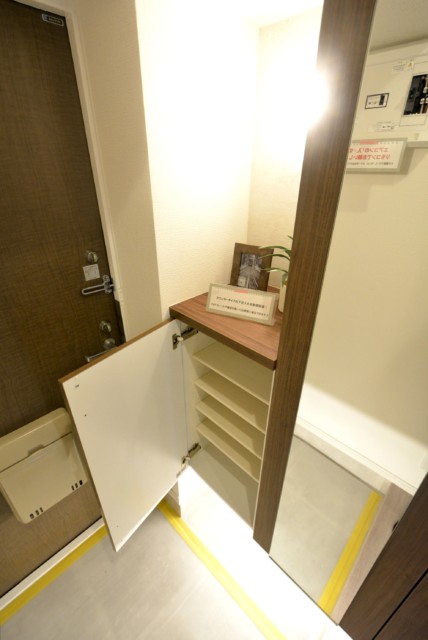 柿の木坂パレス 玄関