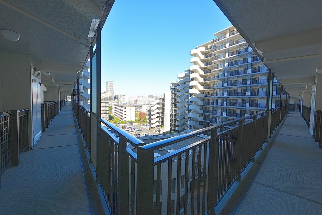 東大島　外廊下