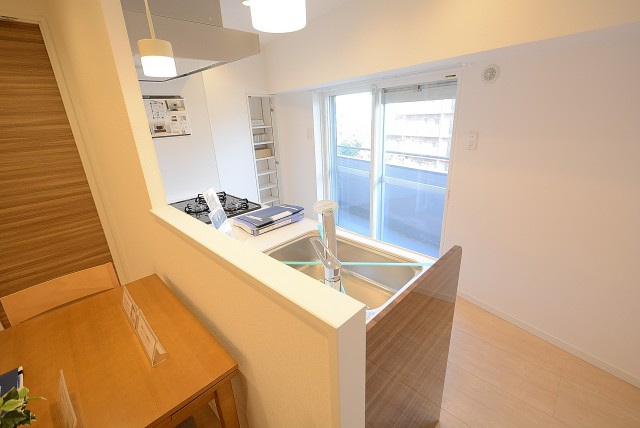 シャトレ明大前 キッチン