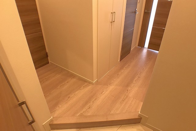 ルミネ明大前 (16)玄関