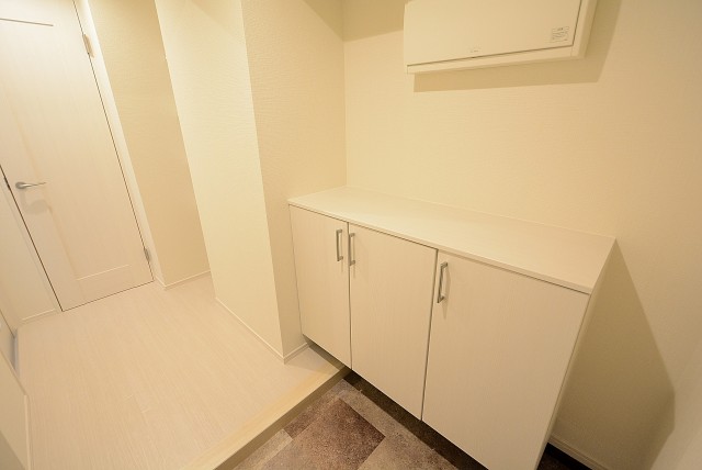 ニューライフ等々力 玄関