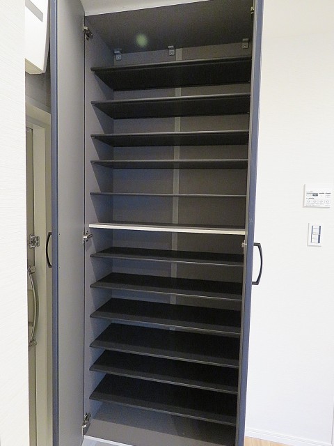 マンション雅叙苑　シューズBOX