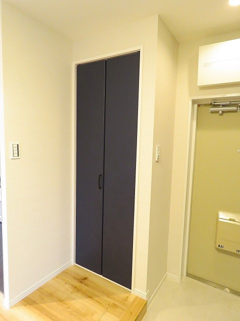 マンション雅叙苑　洗濯機置場