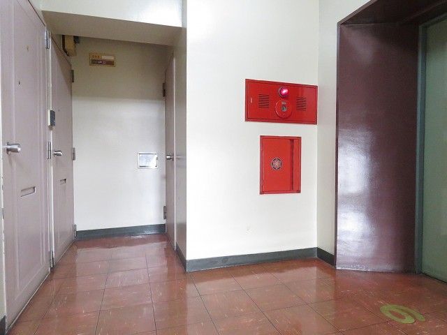 トーエイ高井戸　共用廊下