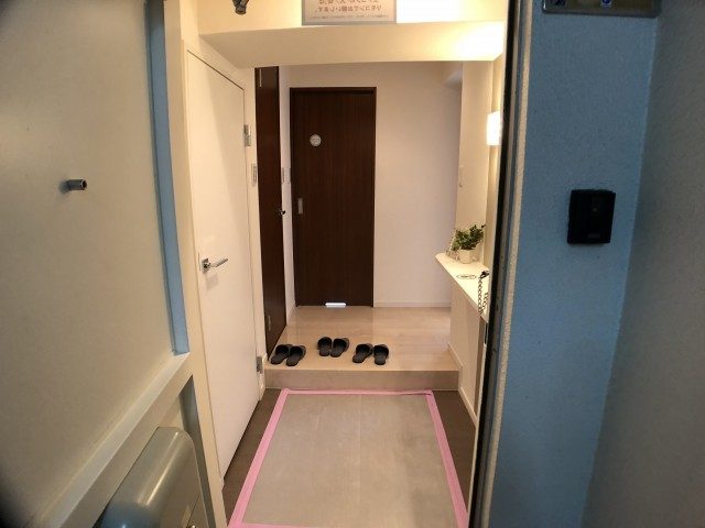 ニュー池尻マンション 玄関