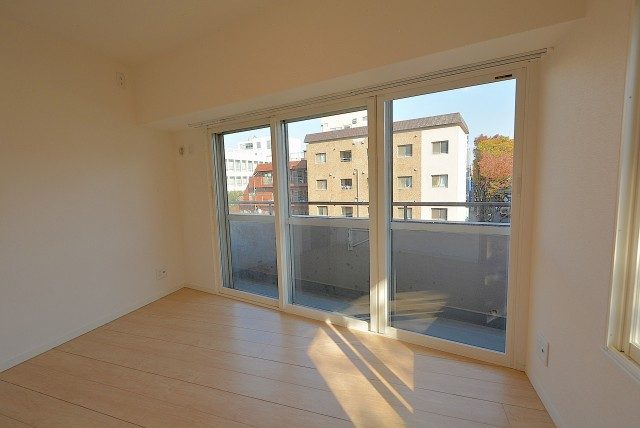 シャトレ明大前 洋室6.0 シャトレ明大前 洋室6.0