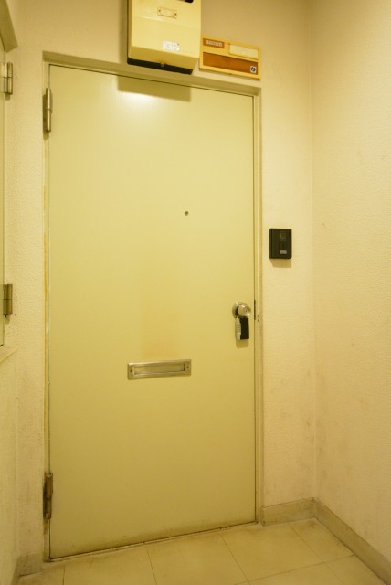 ダイアパレス世田谷公園 玄関