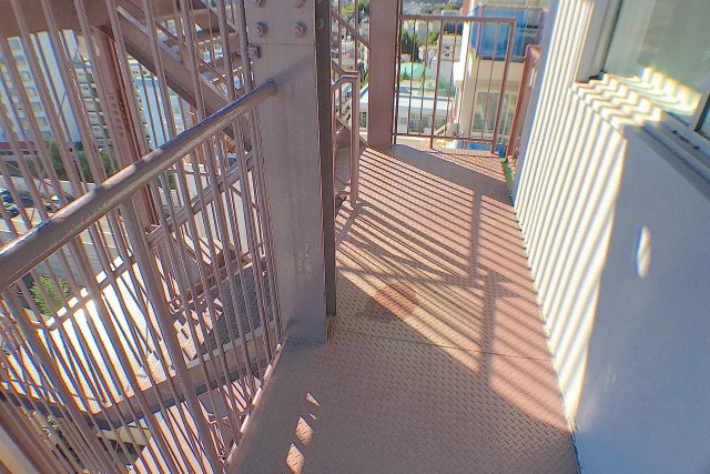 トーエイ高井戸 (87)非常階段