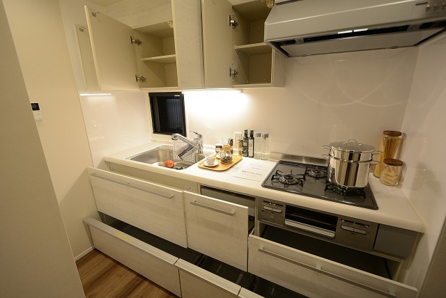 メゾンドゥ白金台 キッチン