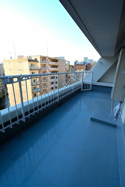 ニューハイツ八丁堀 バルコニー