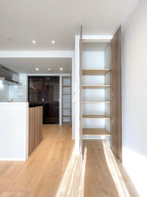 シティタワー池袋 2404 LDK