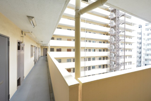 東建柏木マンション 玄関