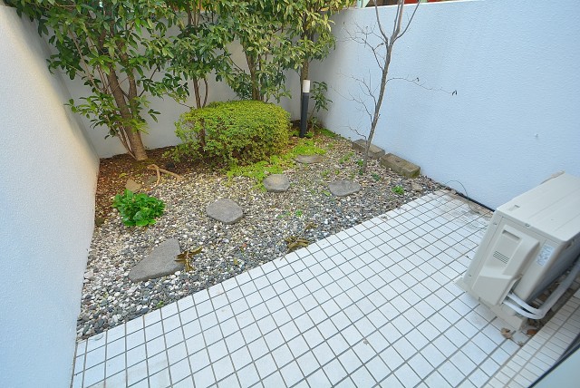 メゾンドゥ白金台 バルコニー