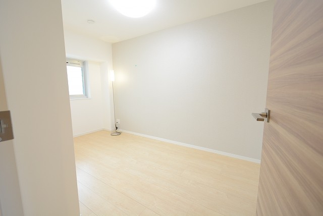 グリーンヒル新宿 洋室①