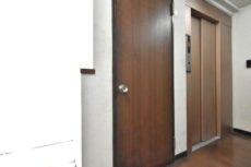 エグゼクティブ渋谷 玄関