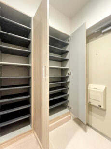 常盤松葵マンション 玄関廊下