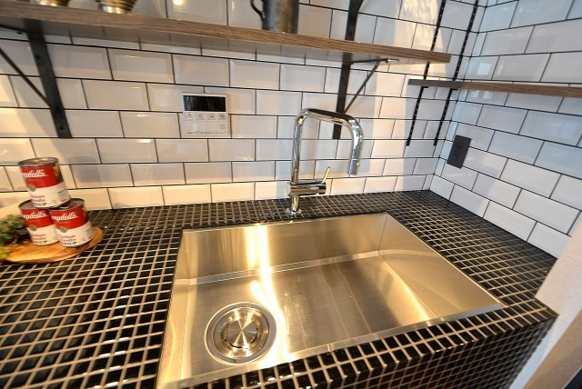 ニューハイツ八丁堀 (80)キッチン